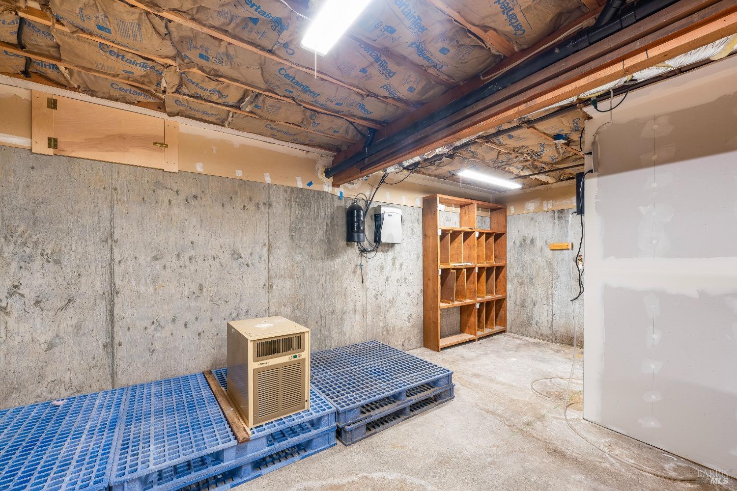 2131 Foothill Boulevard