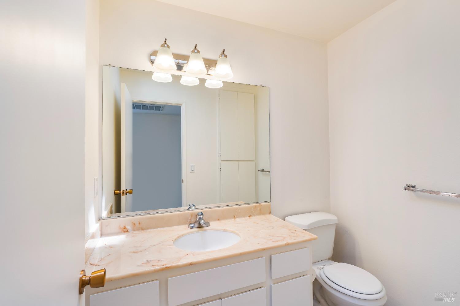 2131 Foothill Boulevard