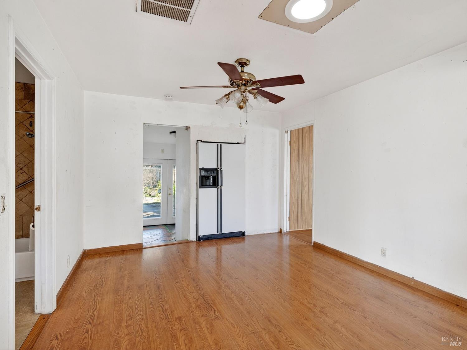 321 Roosevelt Street