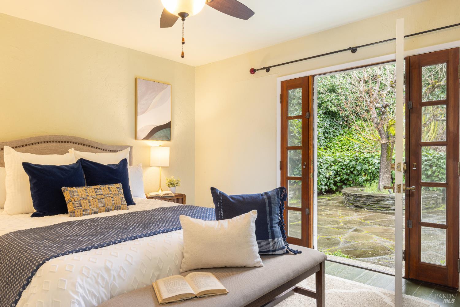 3337 Kensington Circle