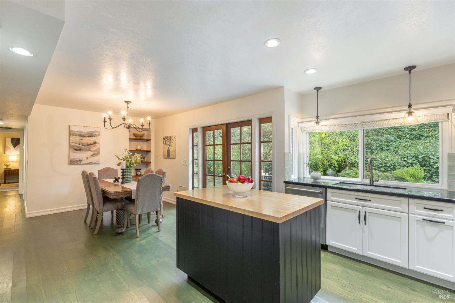 3337 Kensington Circle