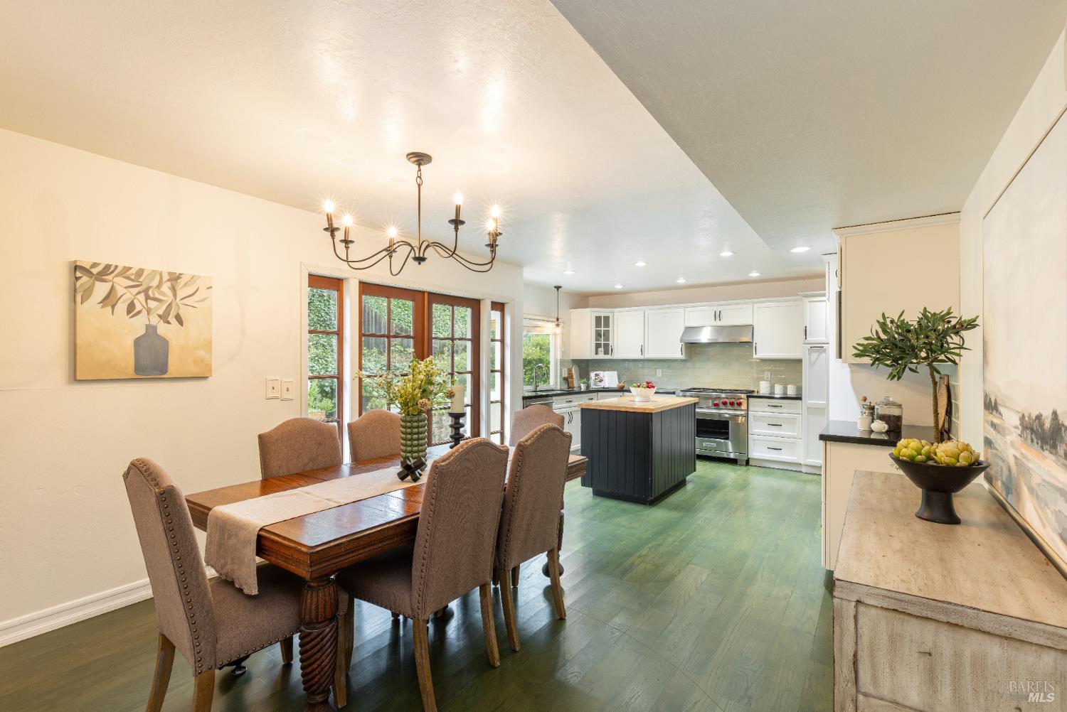 3337 Kensington Circle