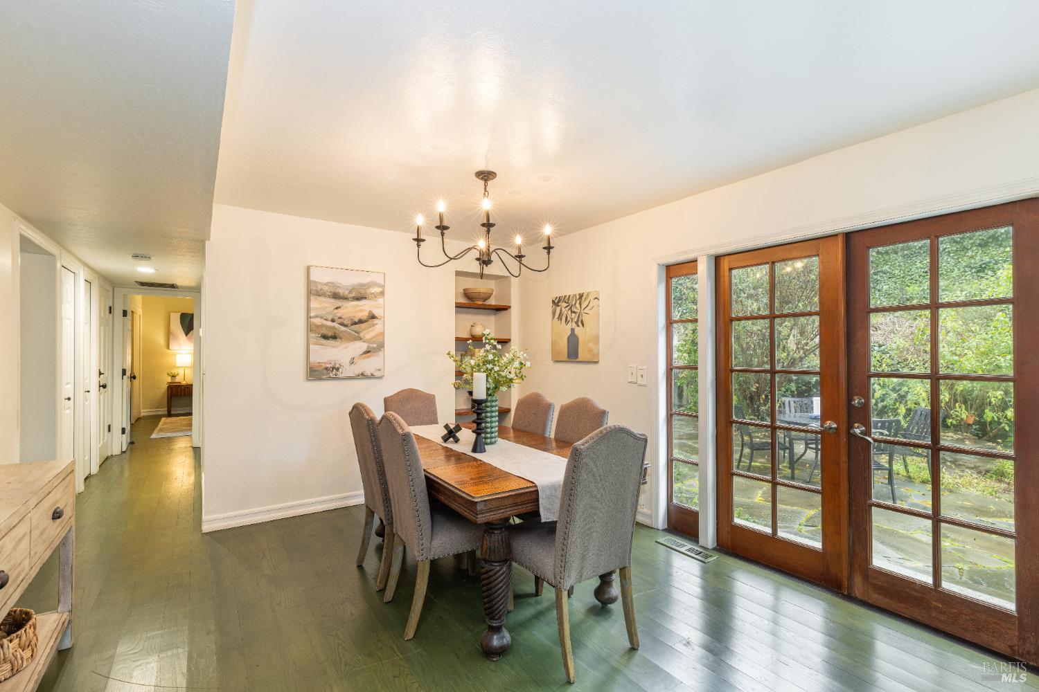 3337 Kensington Circle