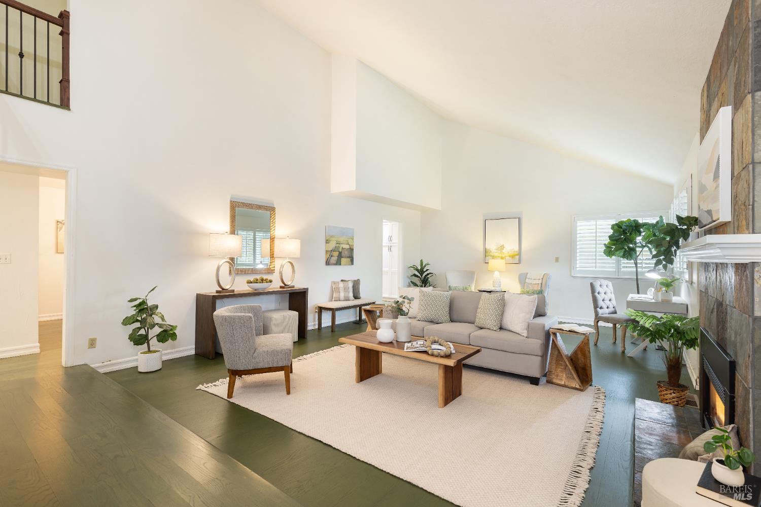 3337 Kensington Circle