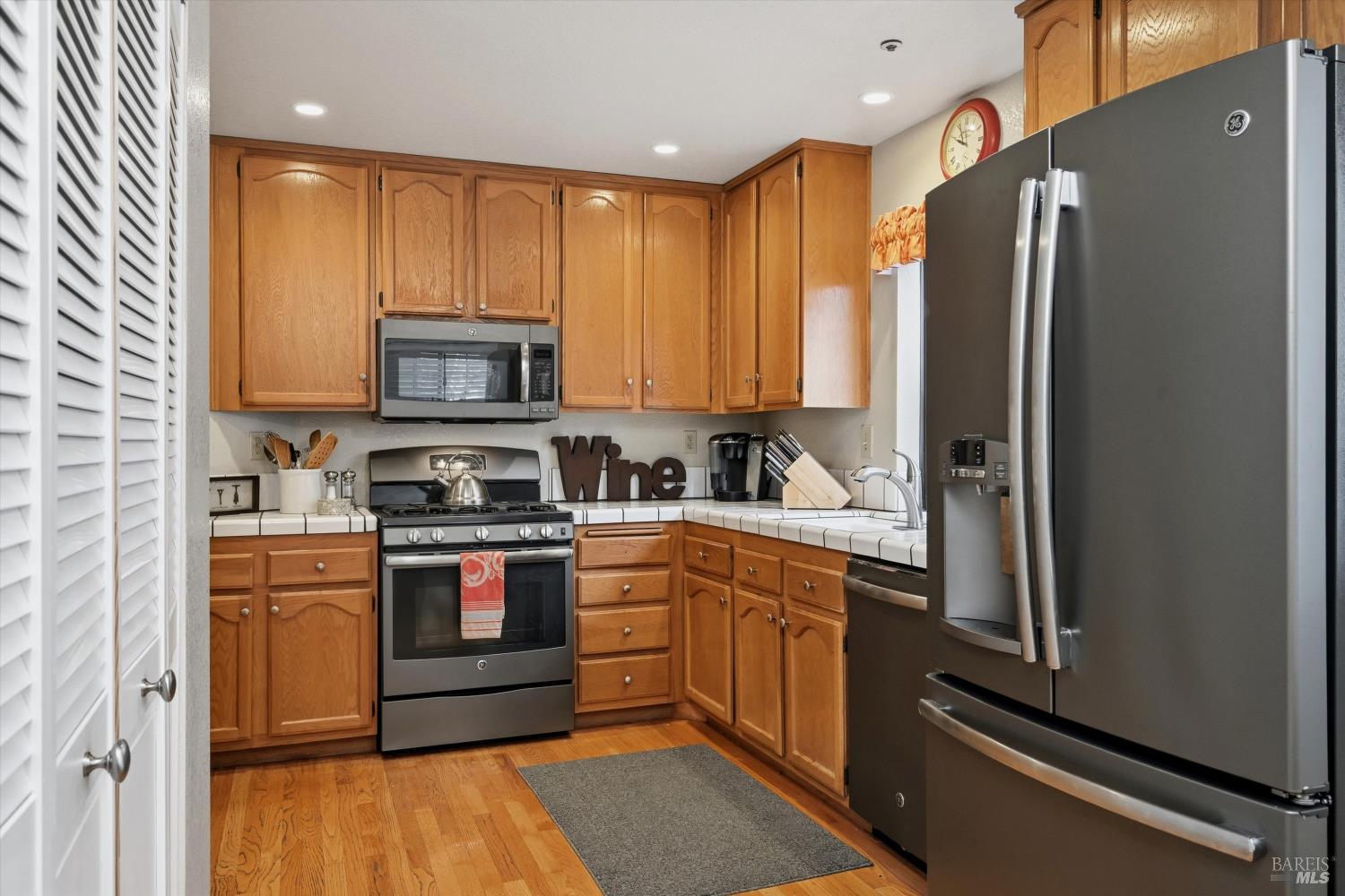 29 Valley West Circle