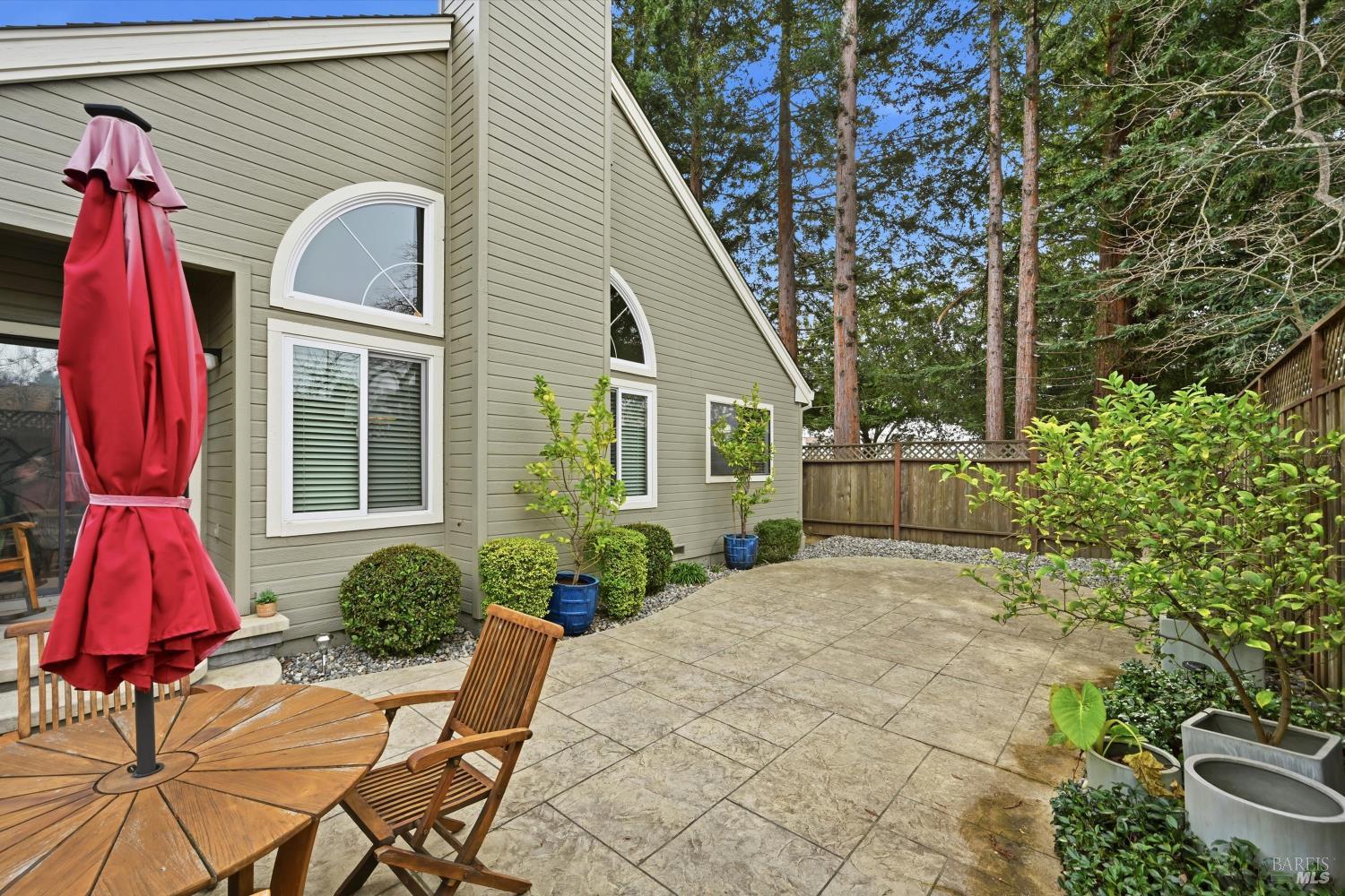 29 Valley West Circle