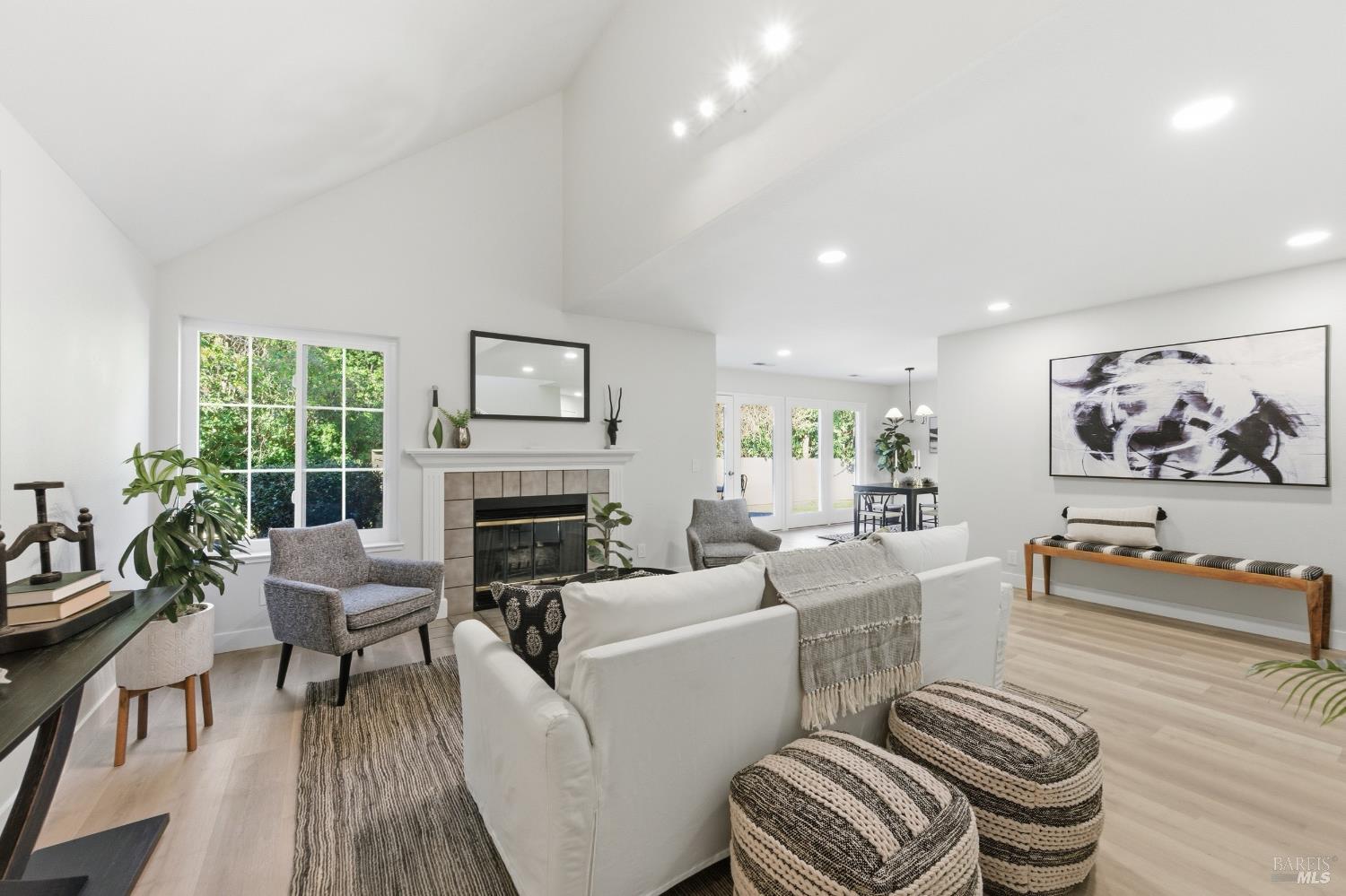 1530 Voorhees Circle