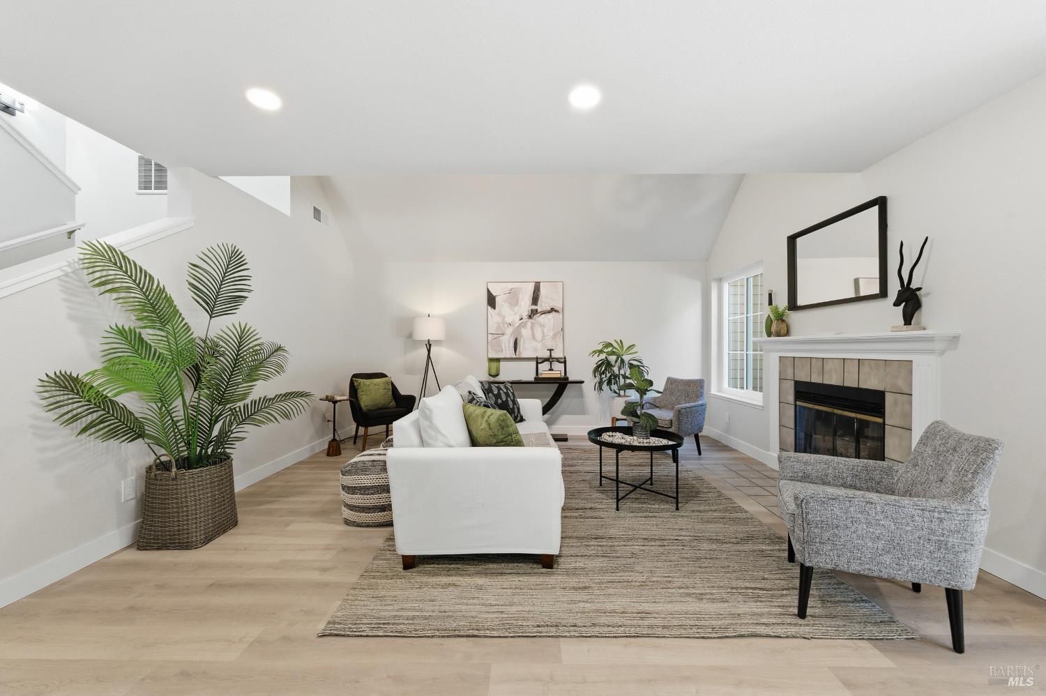 1530 Voorhees Circle