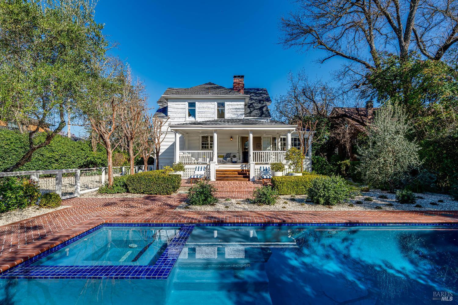 1651 Spring Mountain Road