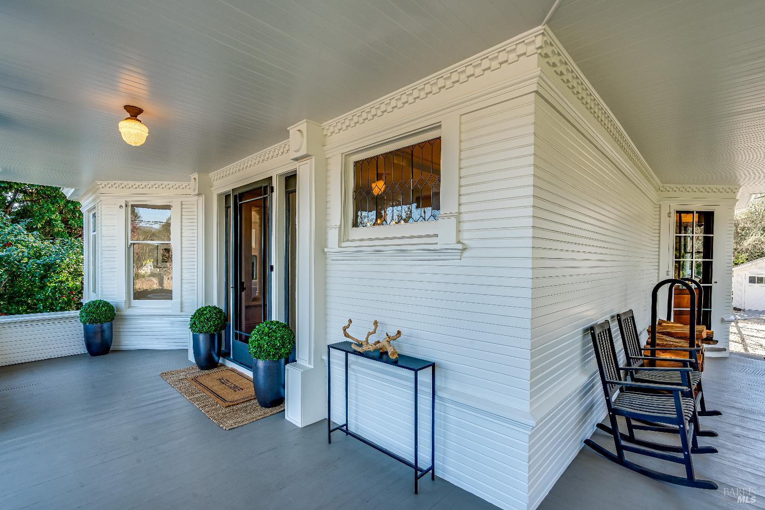 1651 Spring Mountain Road