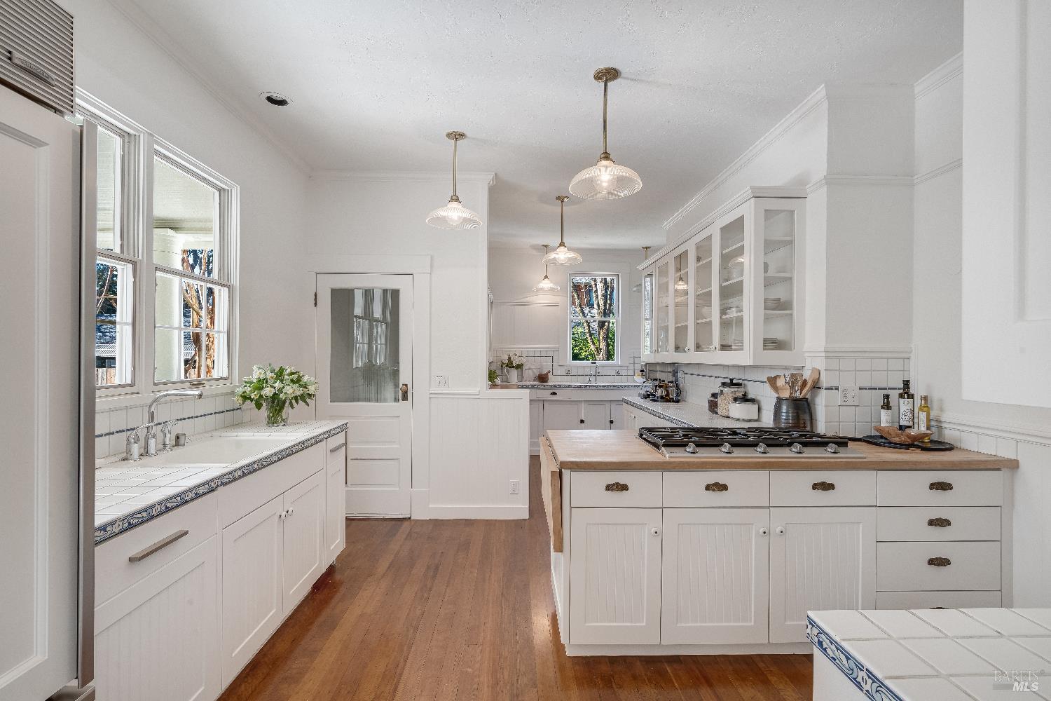 1651 Spring Mountain Road