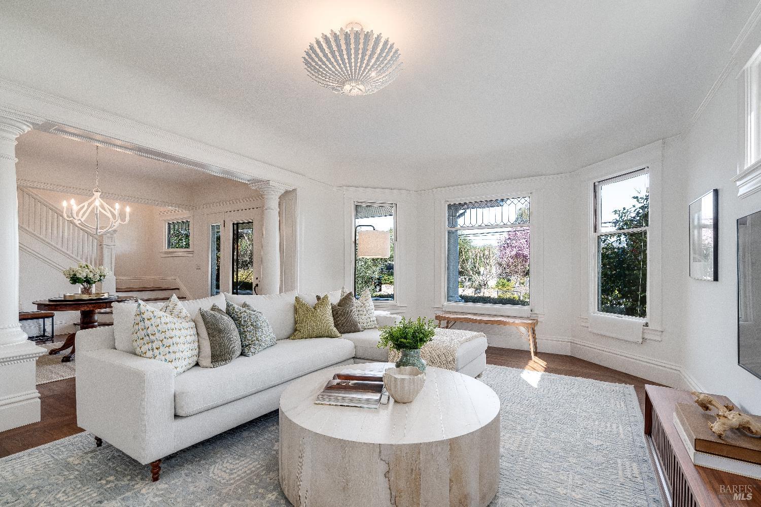 1651 Spring Mountain Road