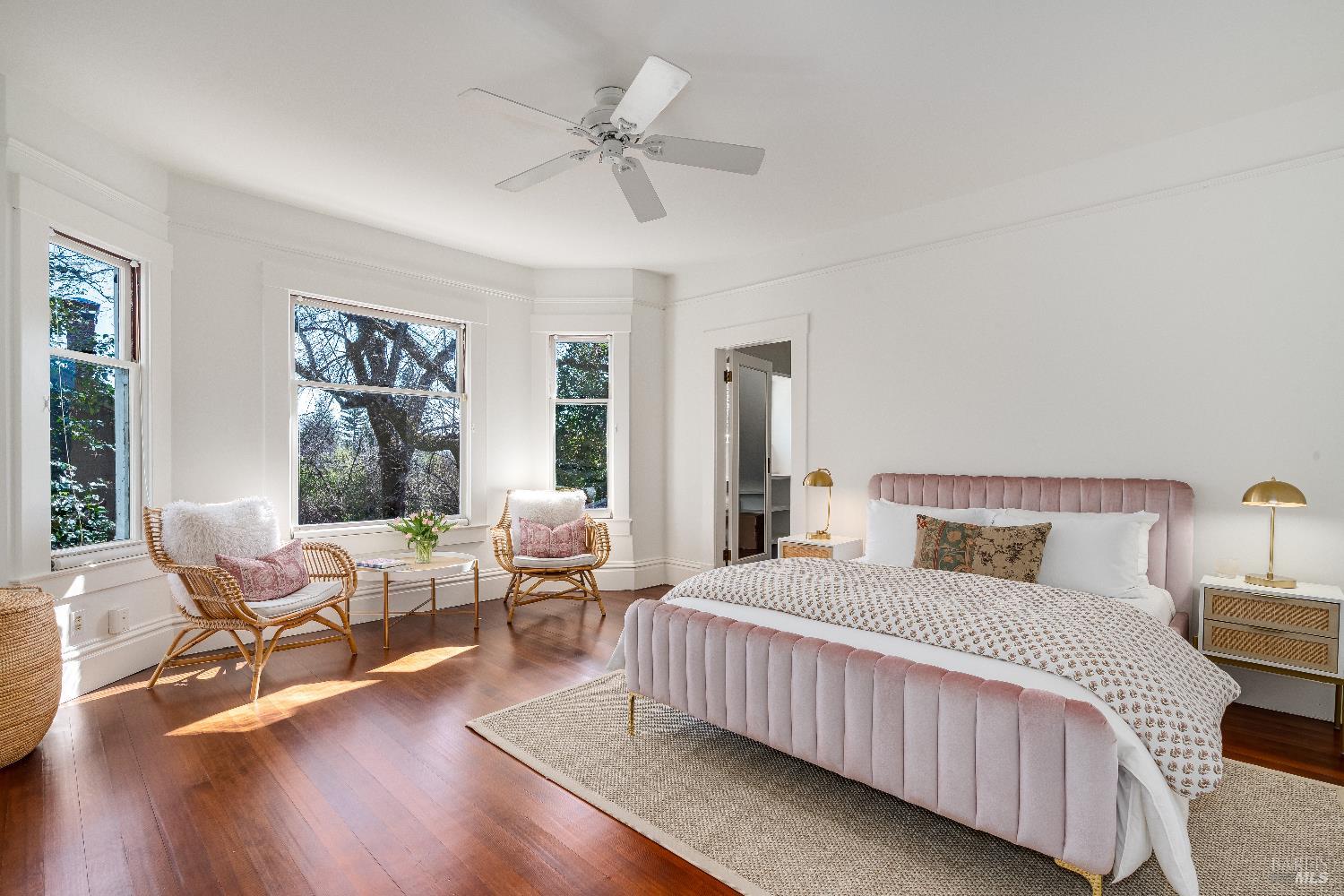 1651 Spring Mountain Road