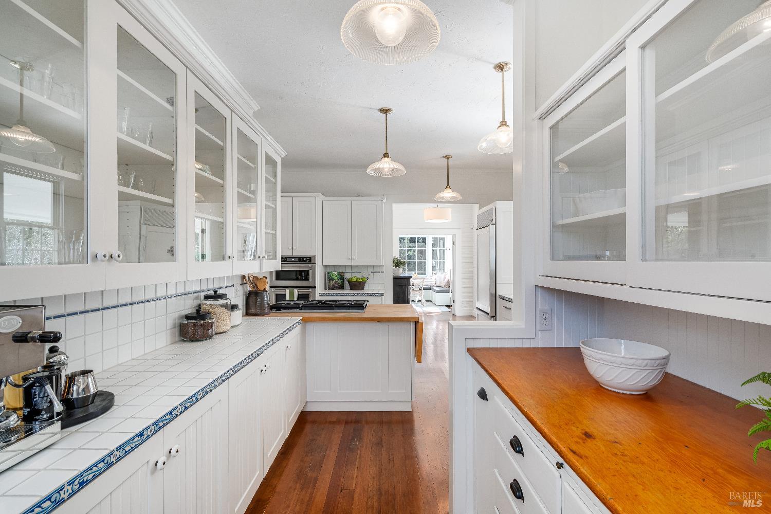 1651 Spring Mountain Road