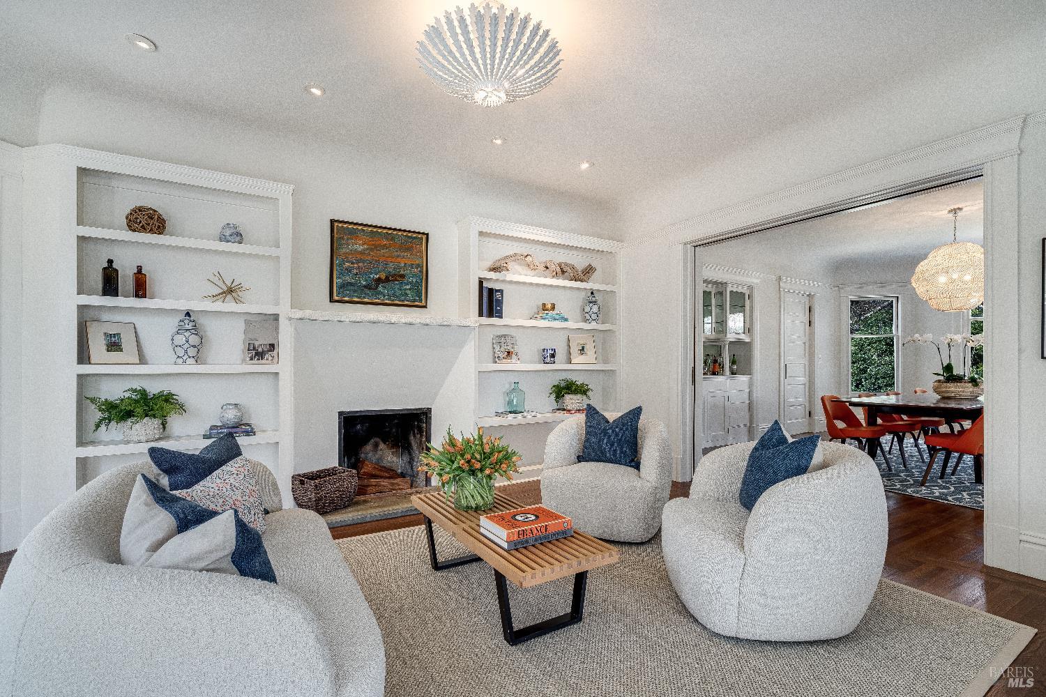 1651 Spring Mountain Road