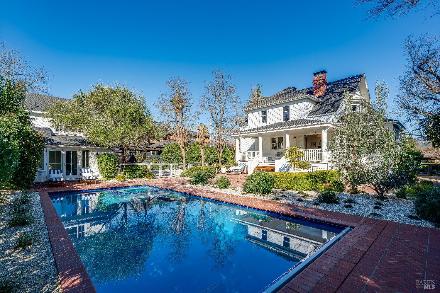 1651 Spring Mountain Road