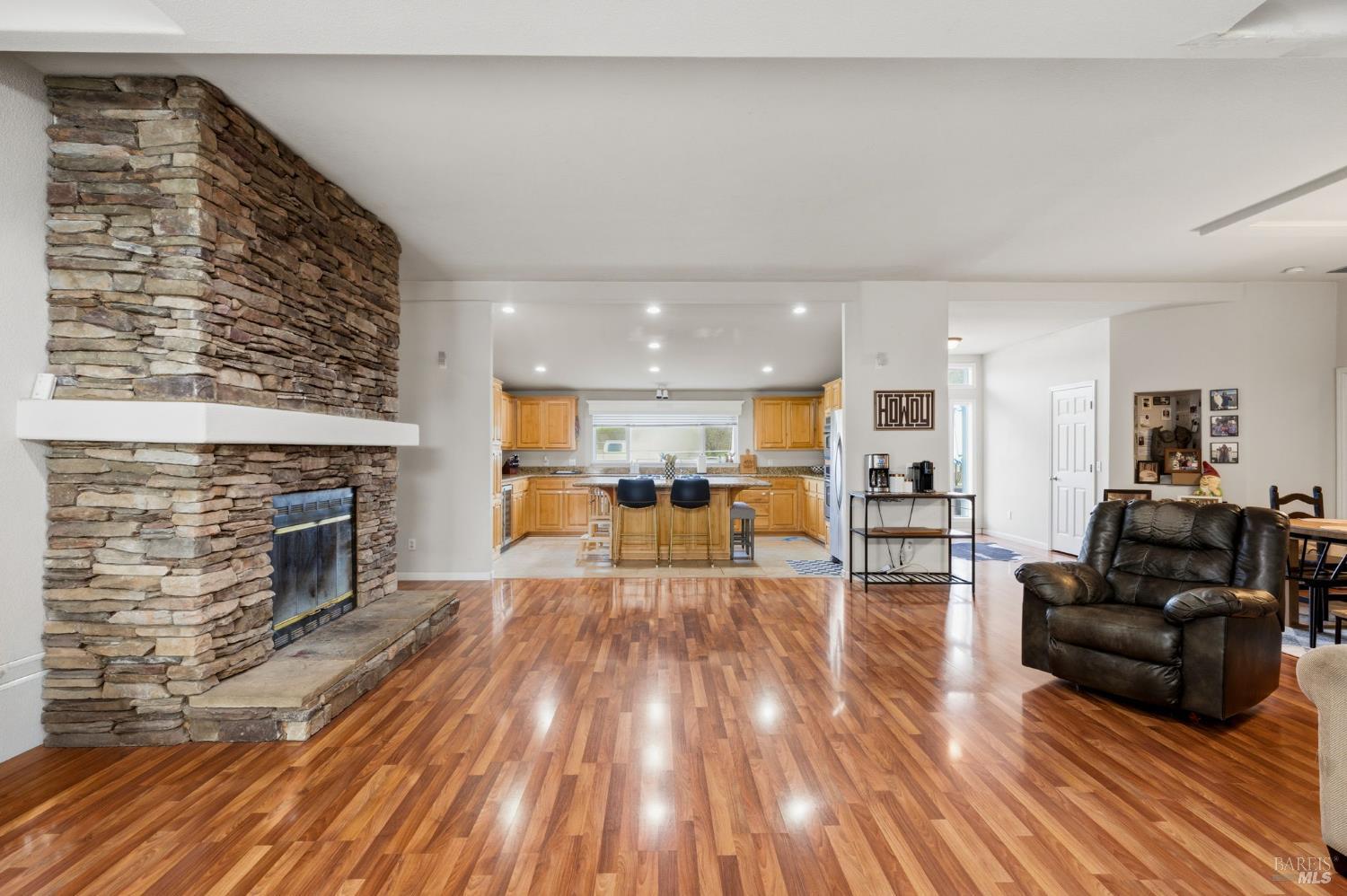 3106 Golden Gate Drive