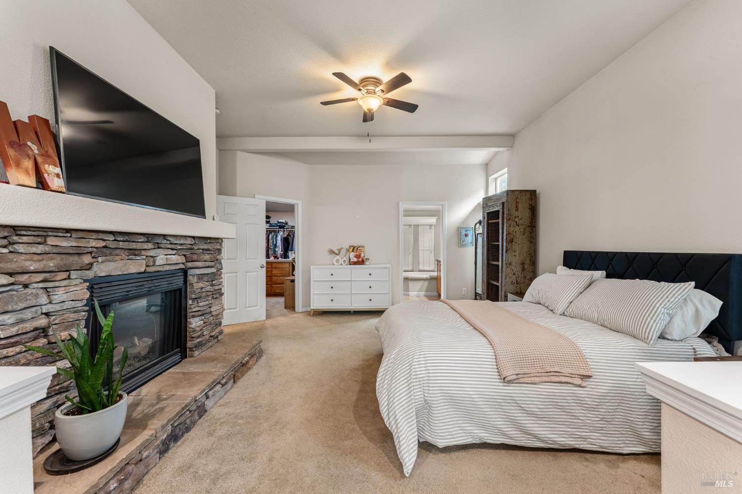 3106 Golden Gate Drive