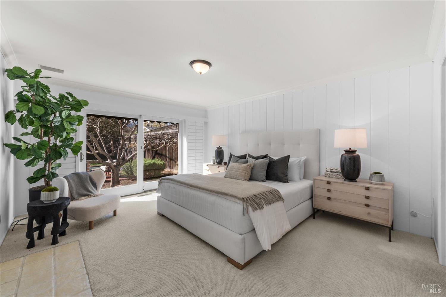 1841 Spring Mountain Road