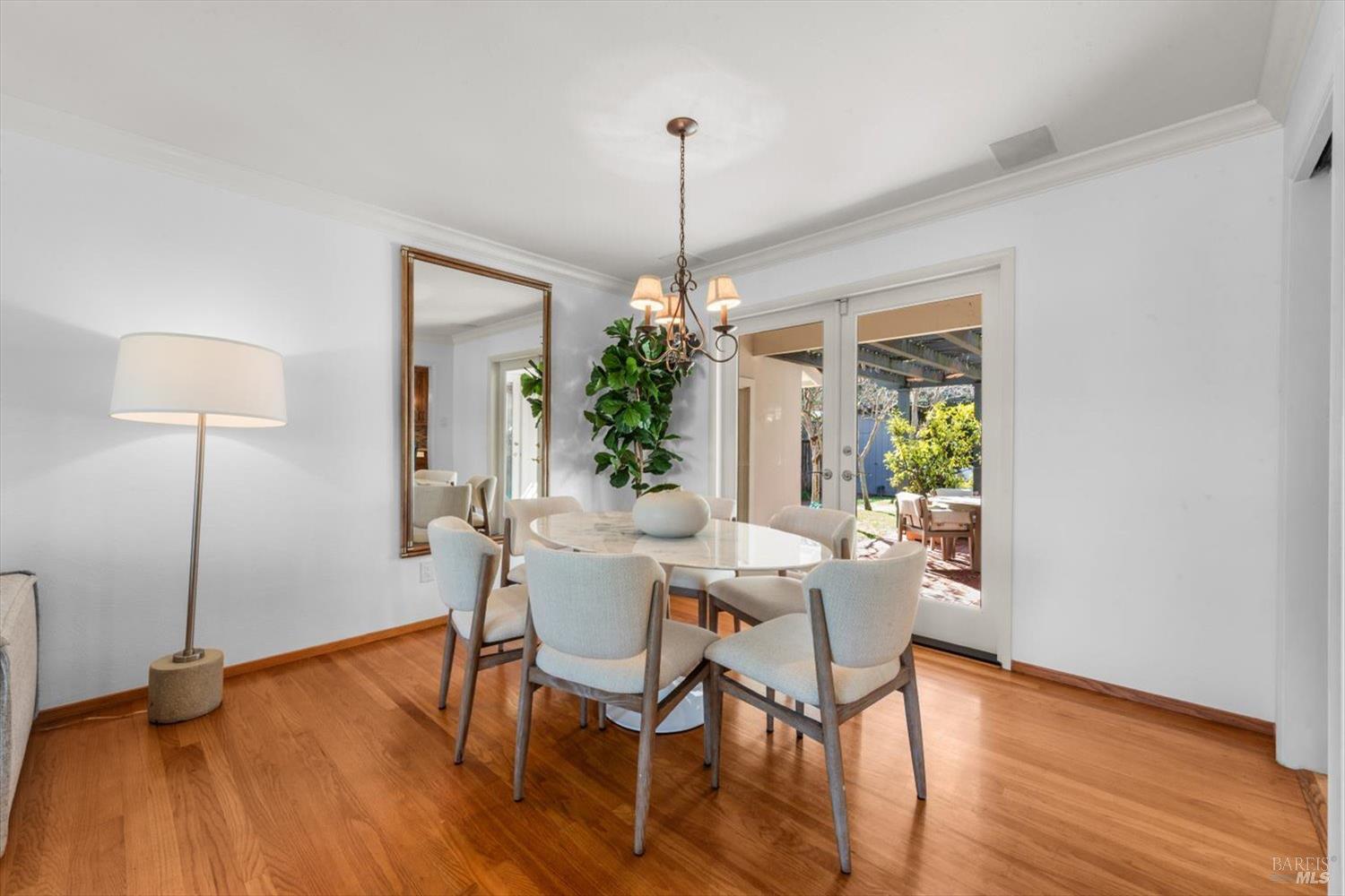 1841 Spring Mountain Road