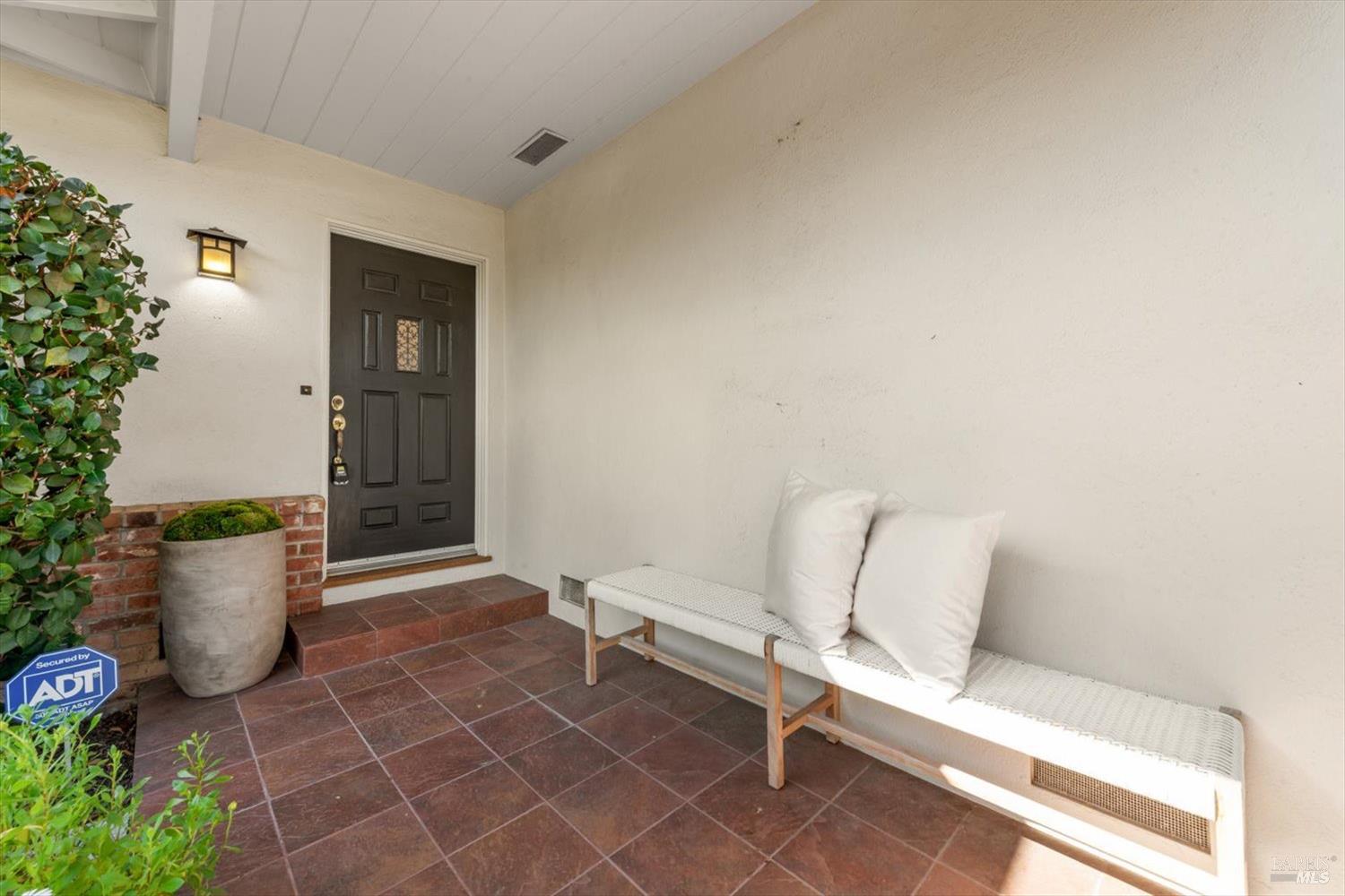 1841 Spring Mountain Road