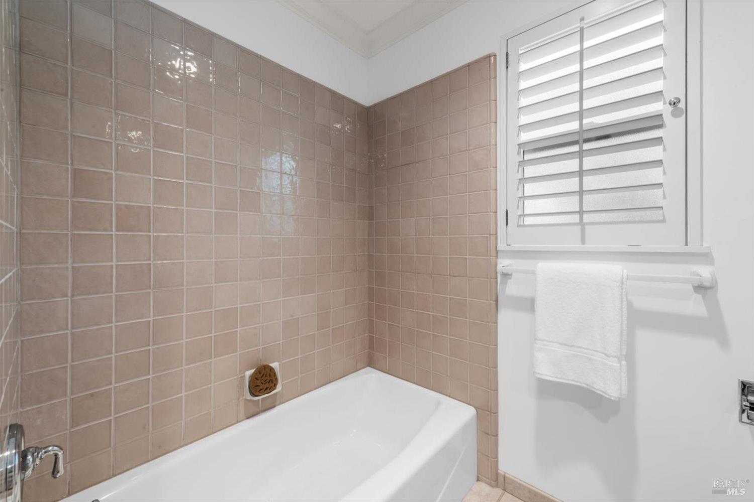 1841 Spring Mountain Road