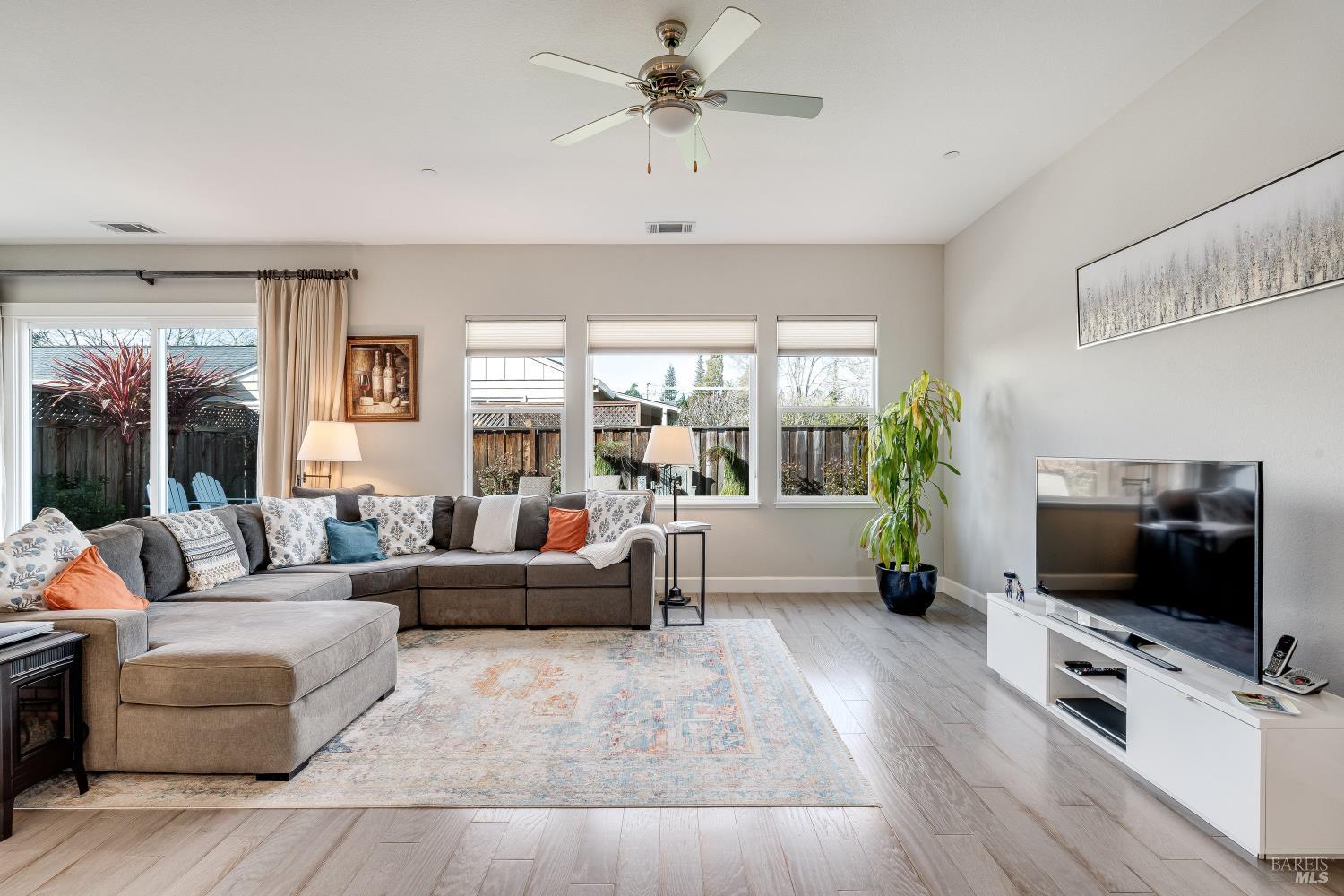 1155 La Pintura Lane