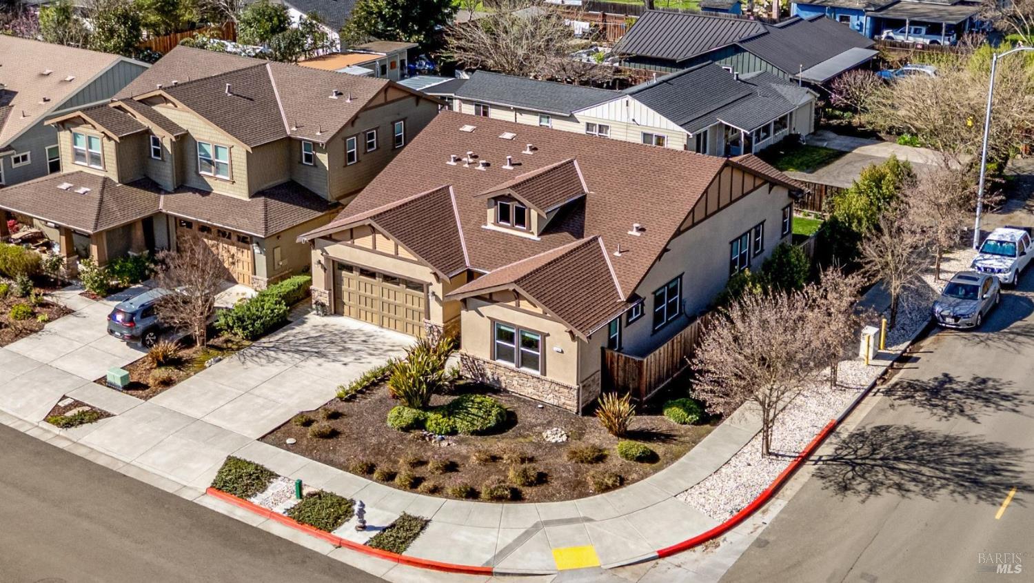 1155 La Pintura Lane