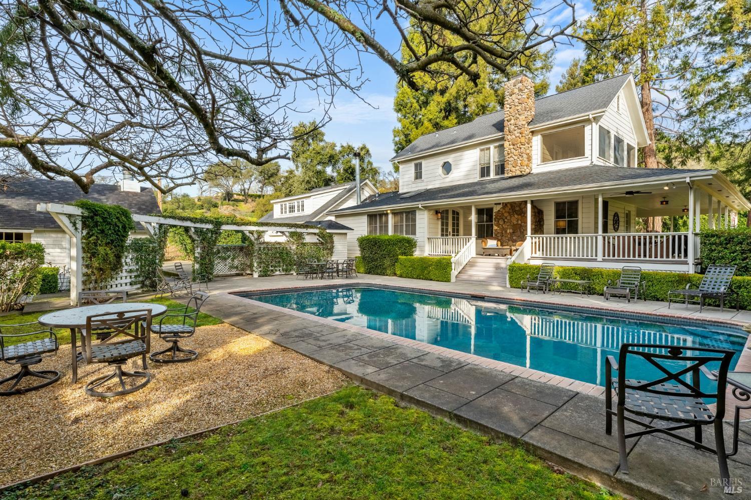 2850 Silverado Trail N