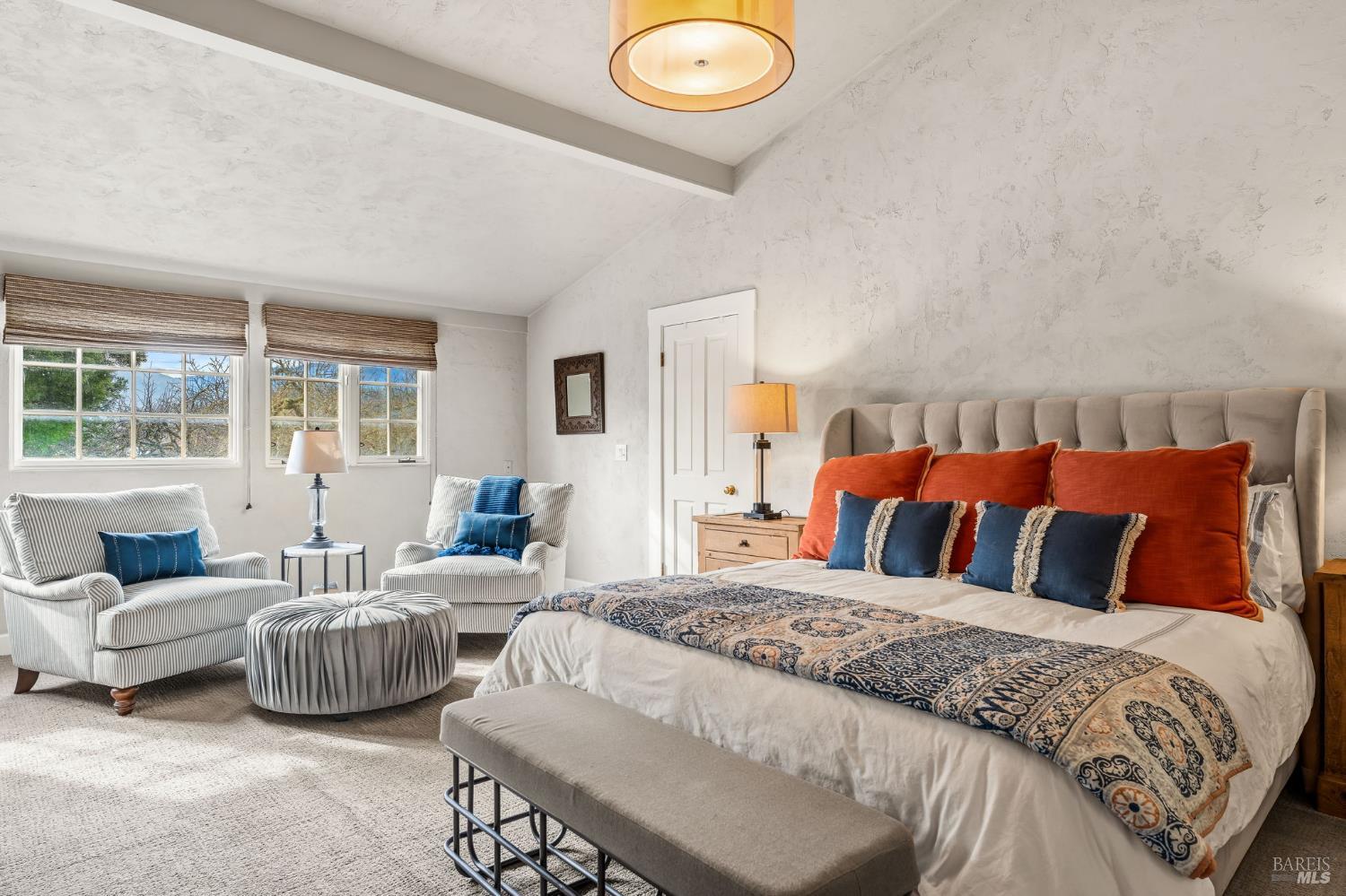 2850 Silverado Trail N