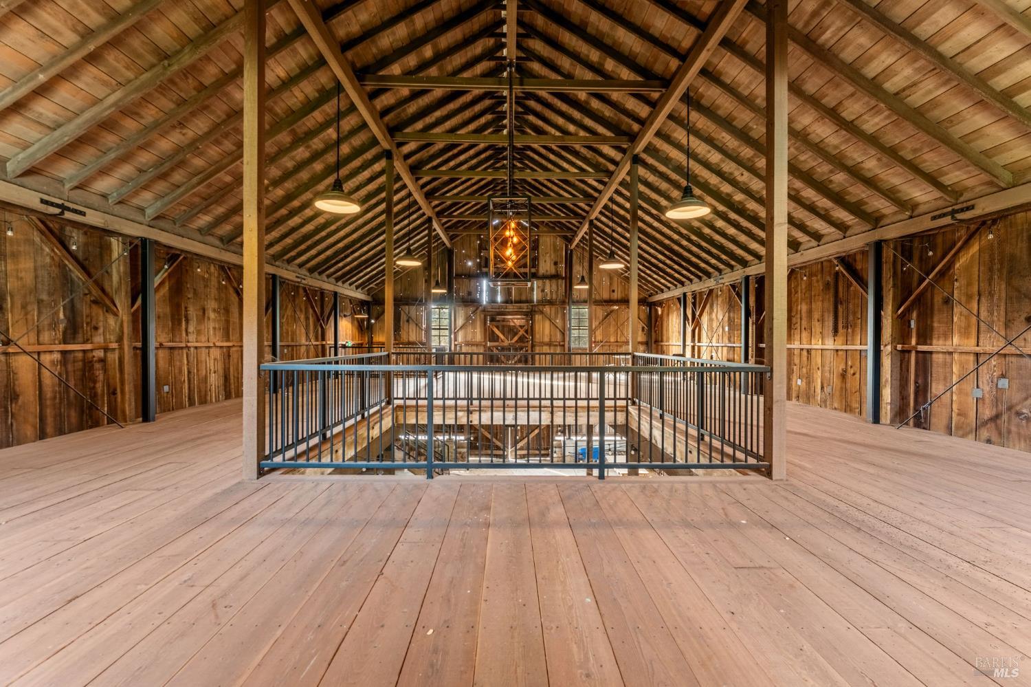 2850 Silverado Trail N