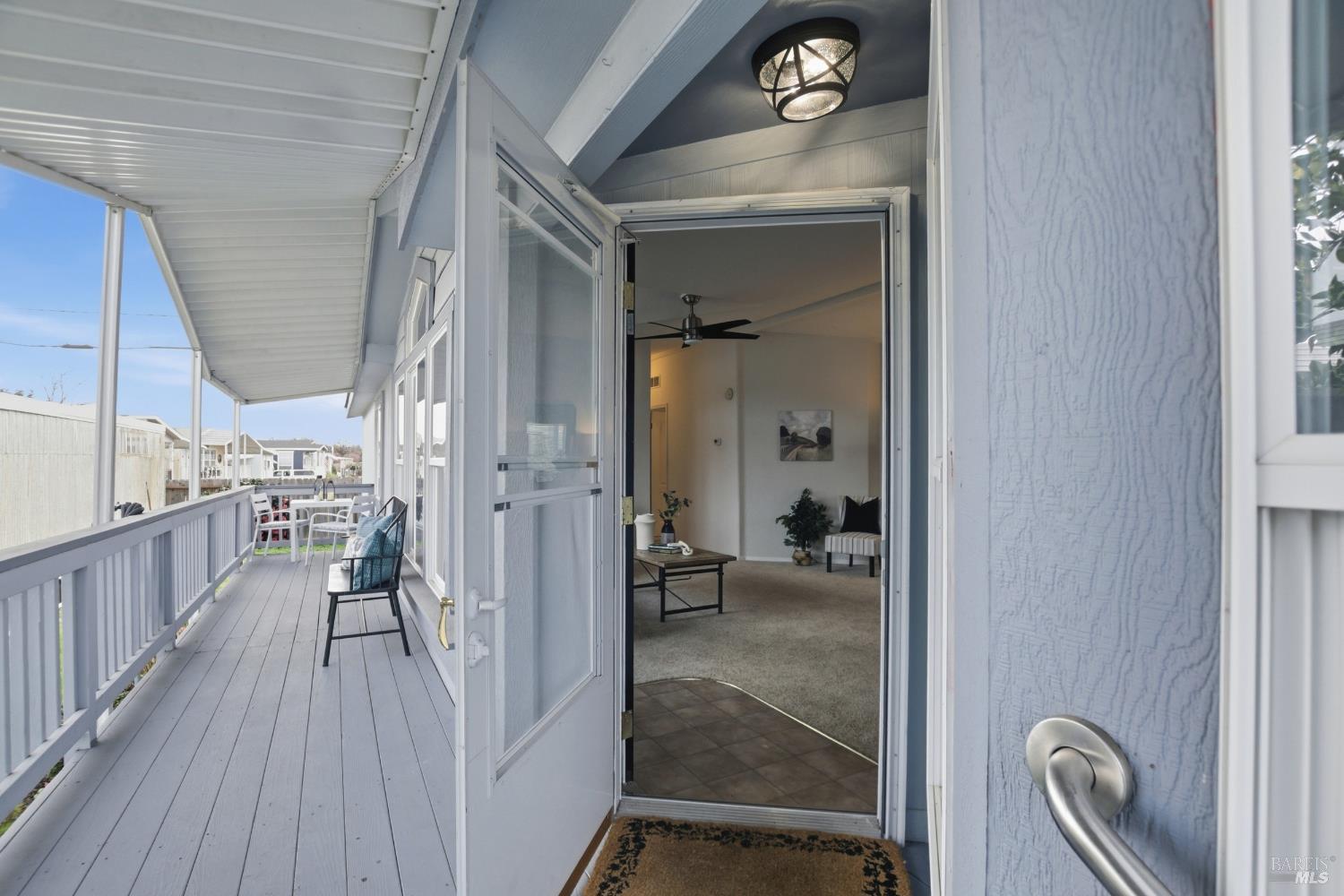 6468 Washington Street Unit: #16