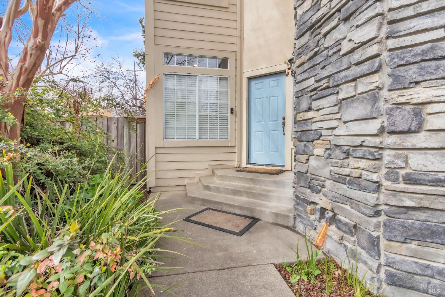 16 Arrowhead Court