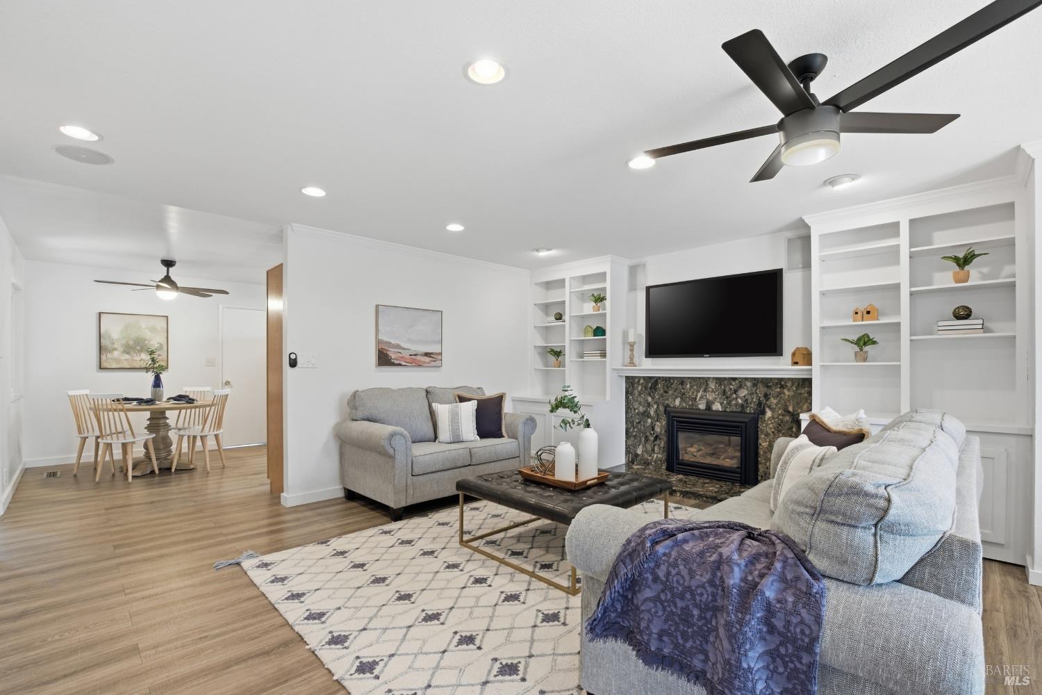 2034 S Terrace Drive