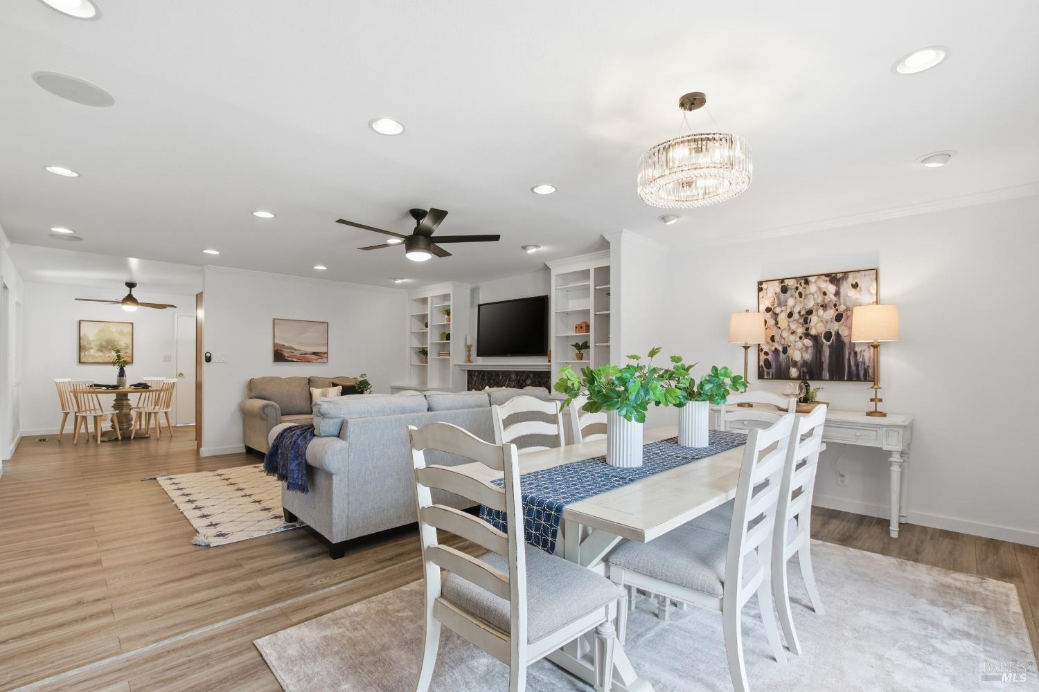 2034 S Terrace Drive