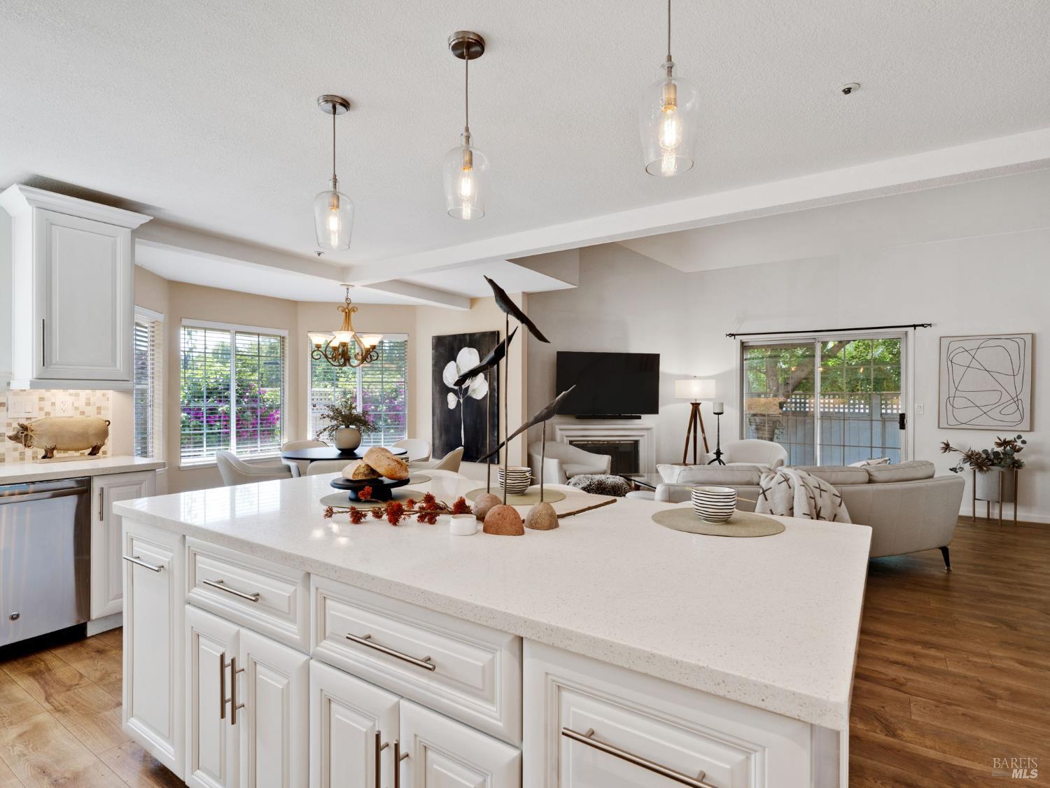 125 Valley Club Circle