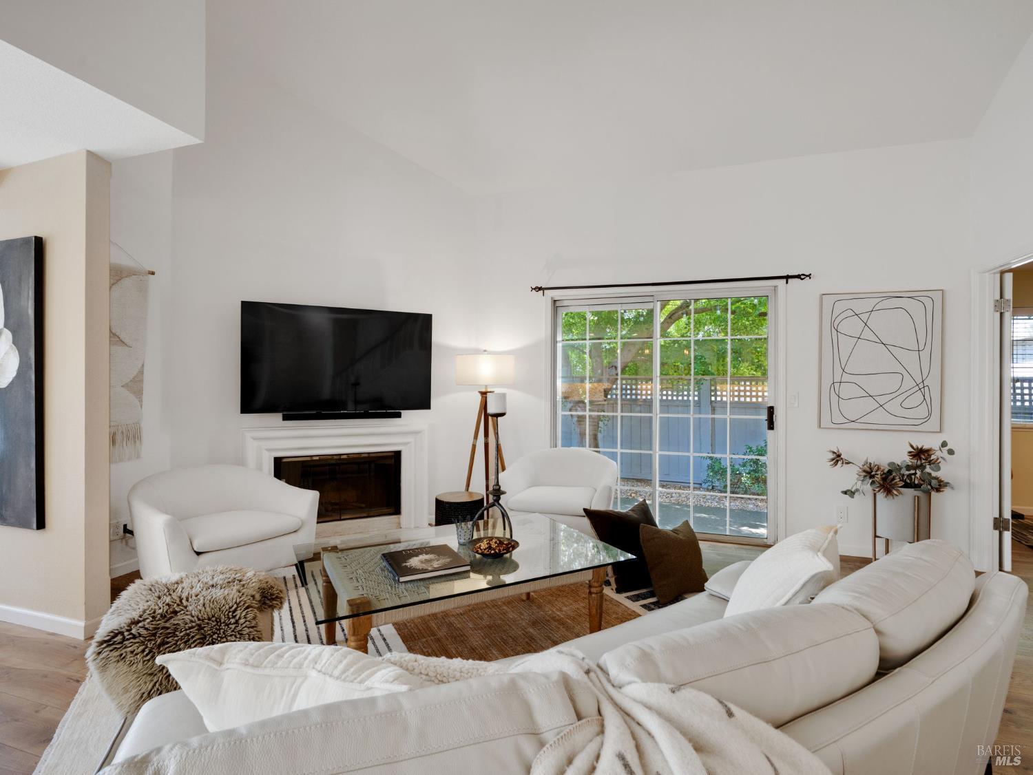 125 Valley Club Circle