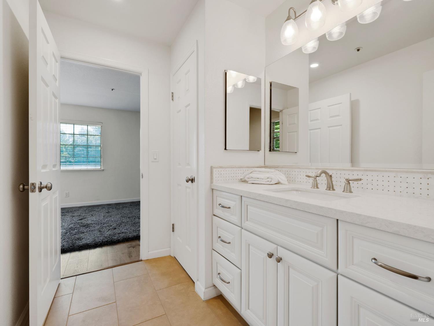 125 Valley Club Circle