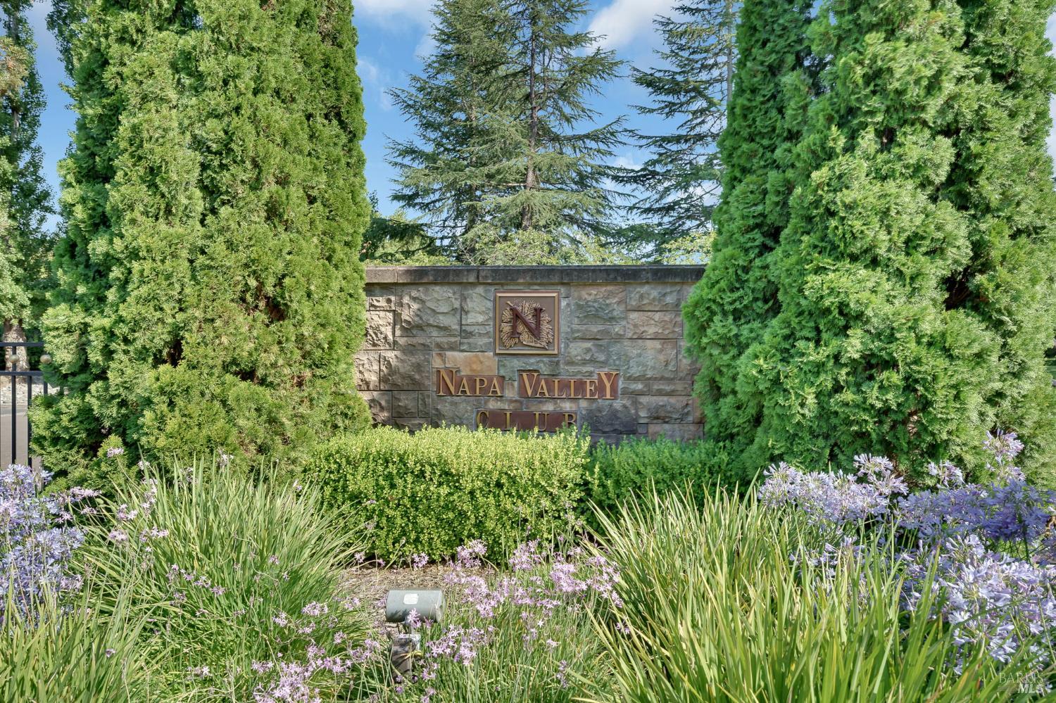 125 Valley Club Circle