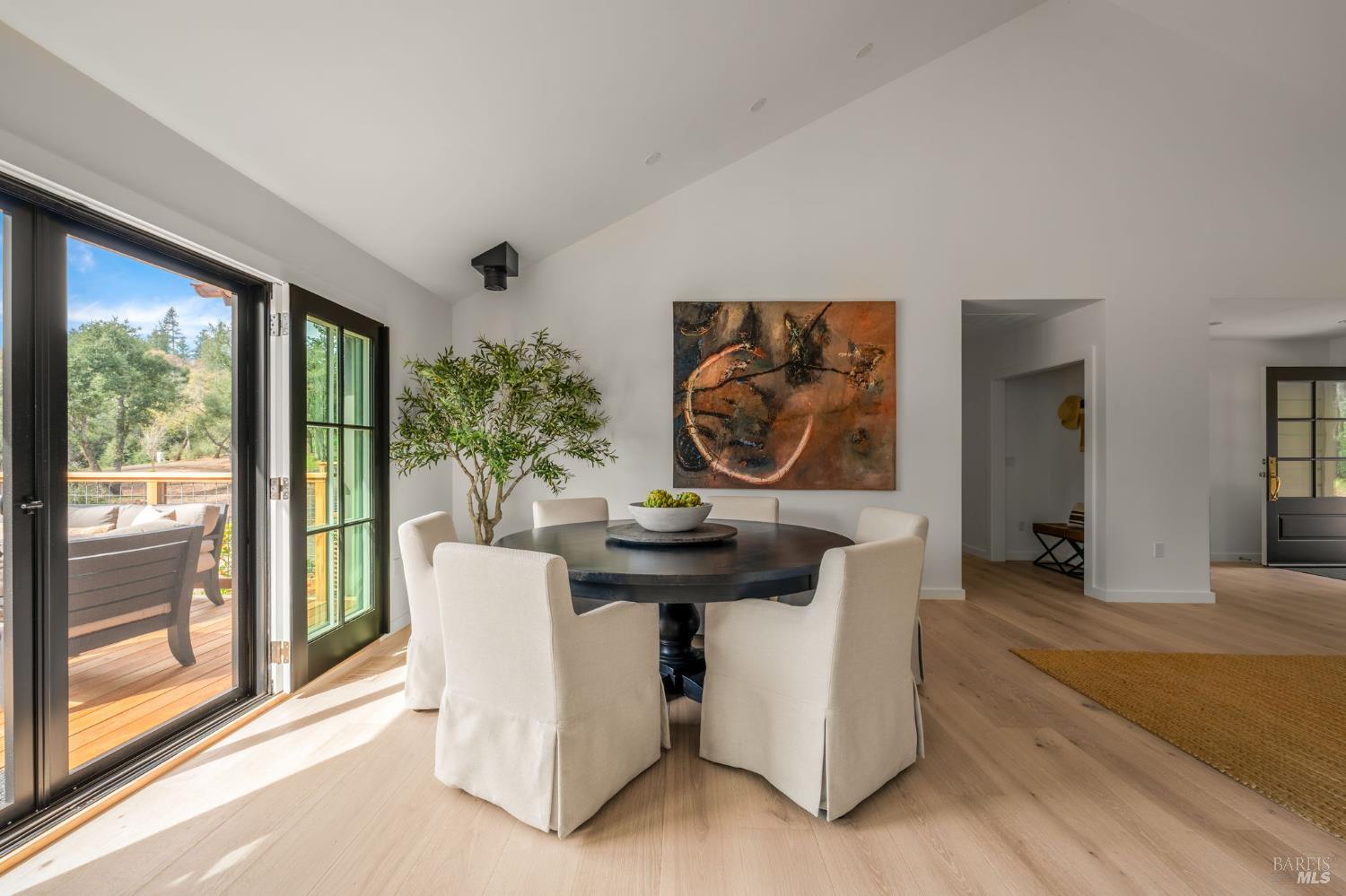 340 White Cottage Road S