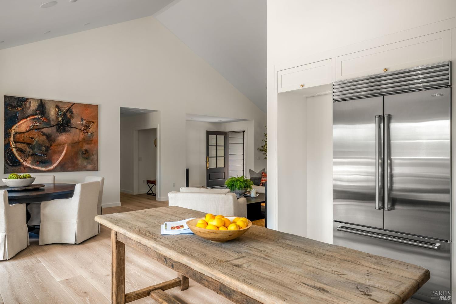 340 White Cottage Road S