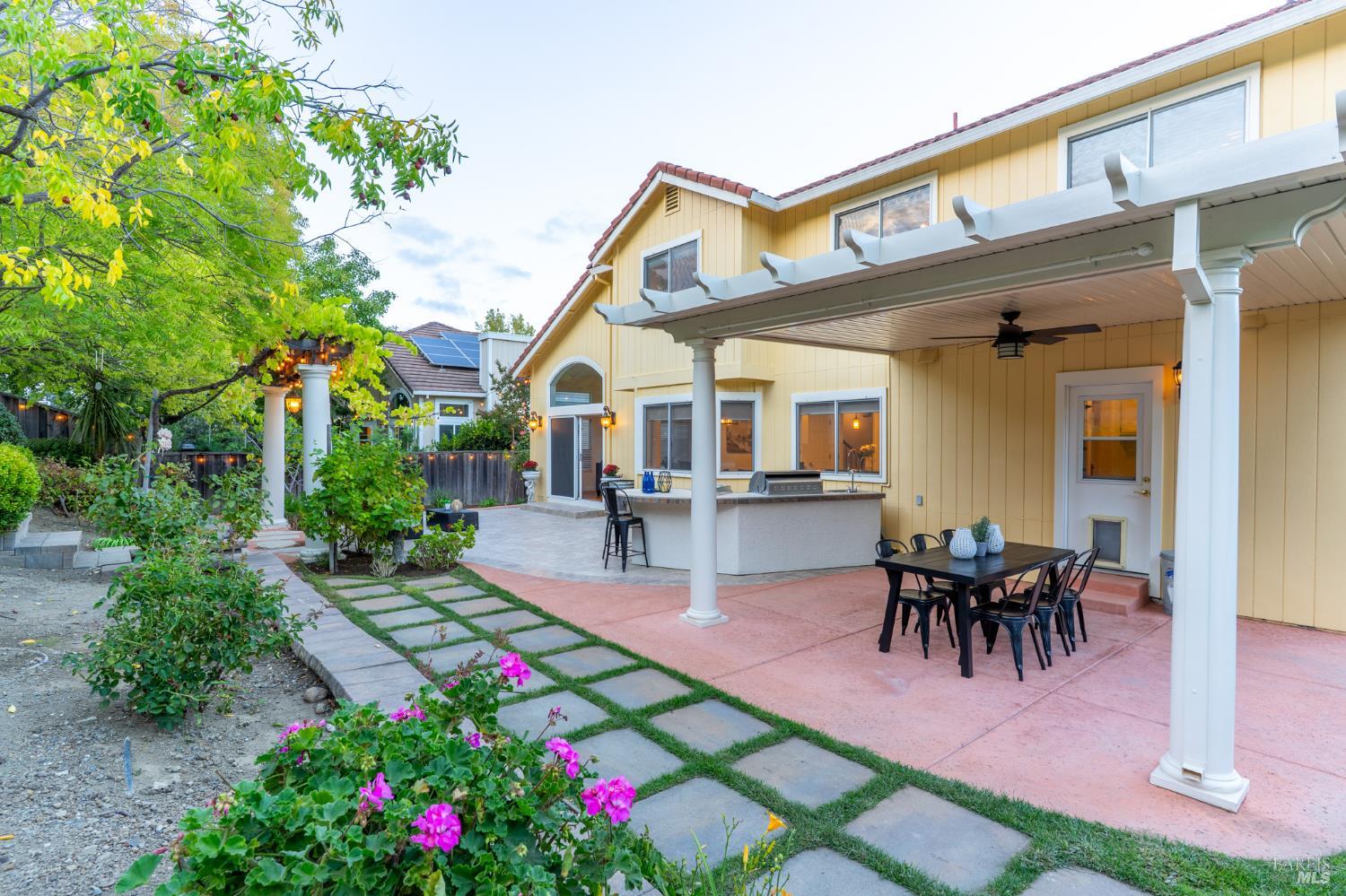 1125 Westview Drive