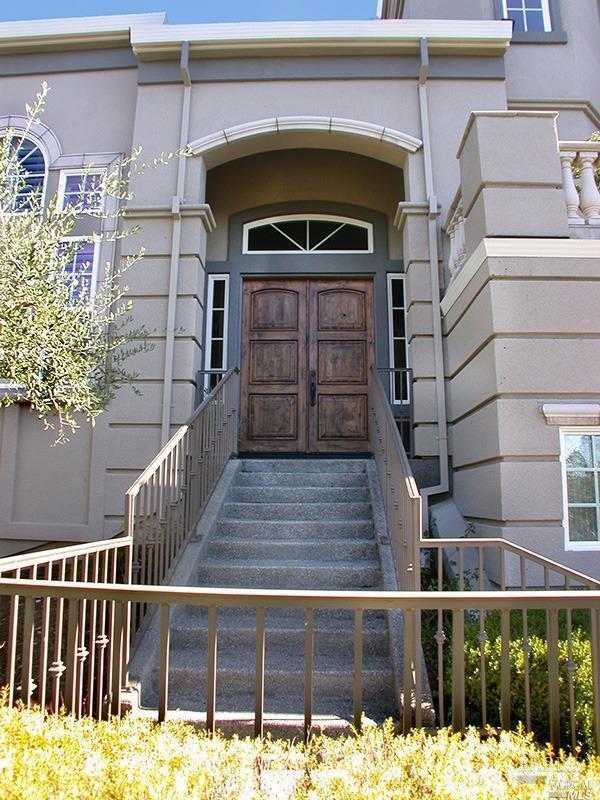 1150 Castle Oaks Drive