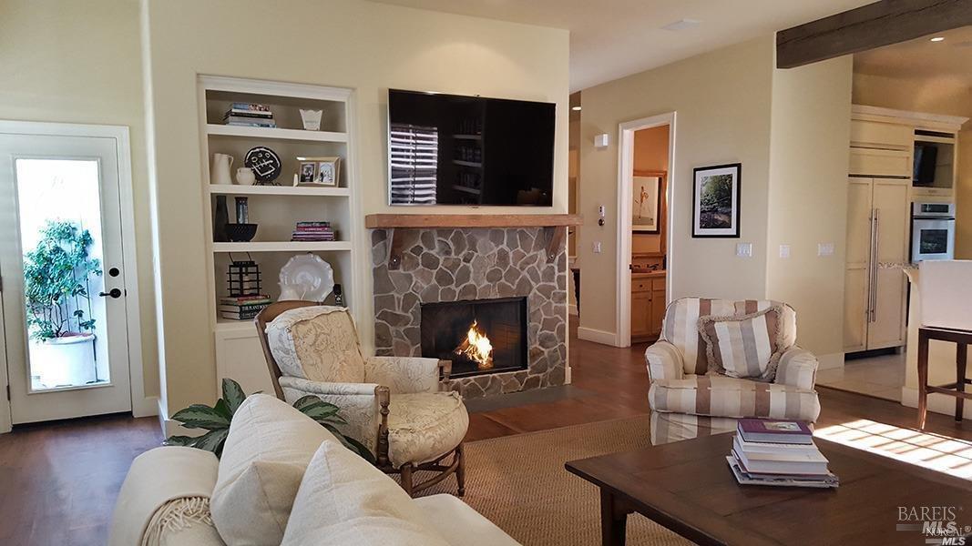 1150 Castle Oaks Drive