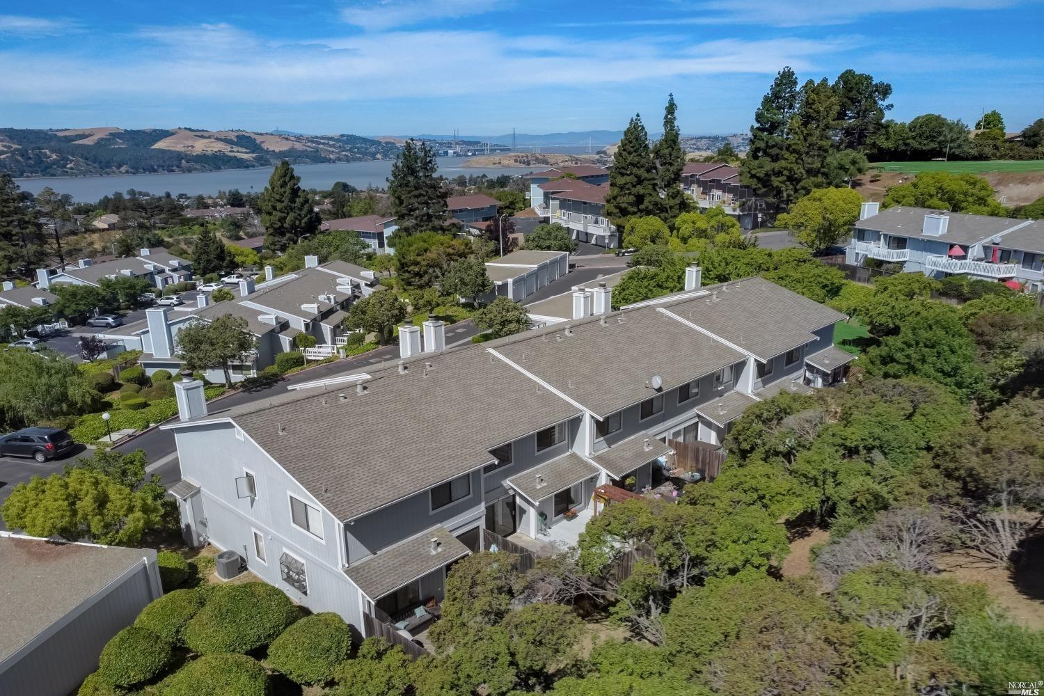 2016 Clearview Circle