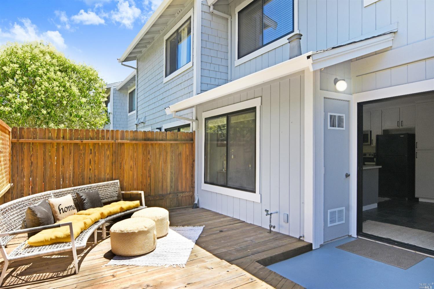 2016 Clearview Circle