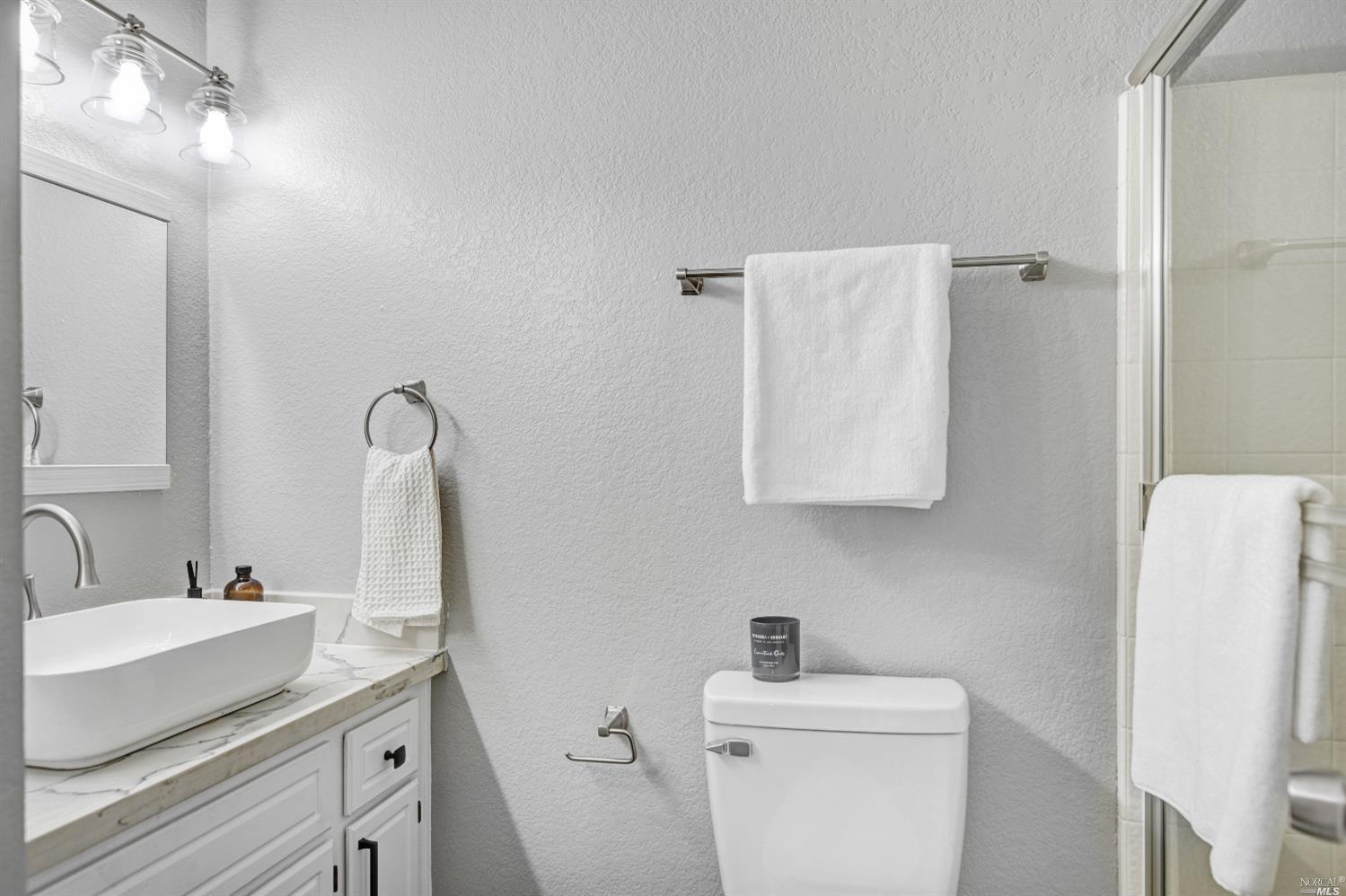 2016 Clearview Circle