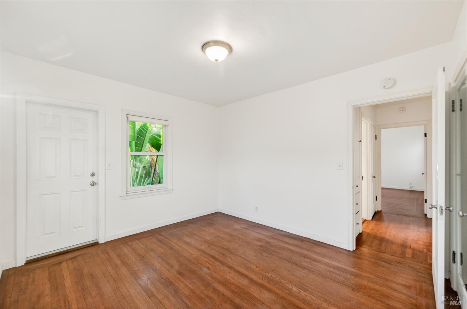 153 S Seymour Street