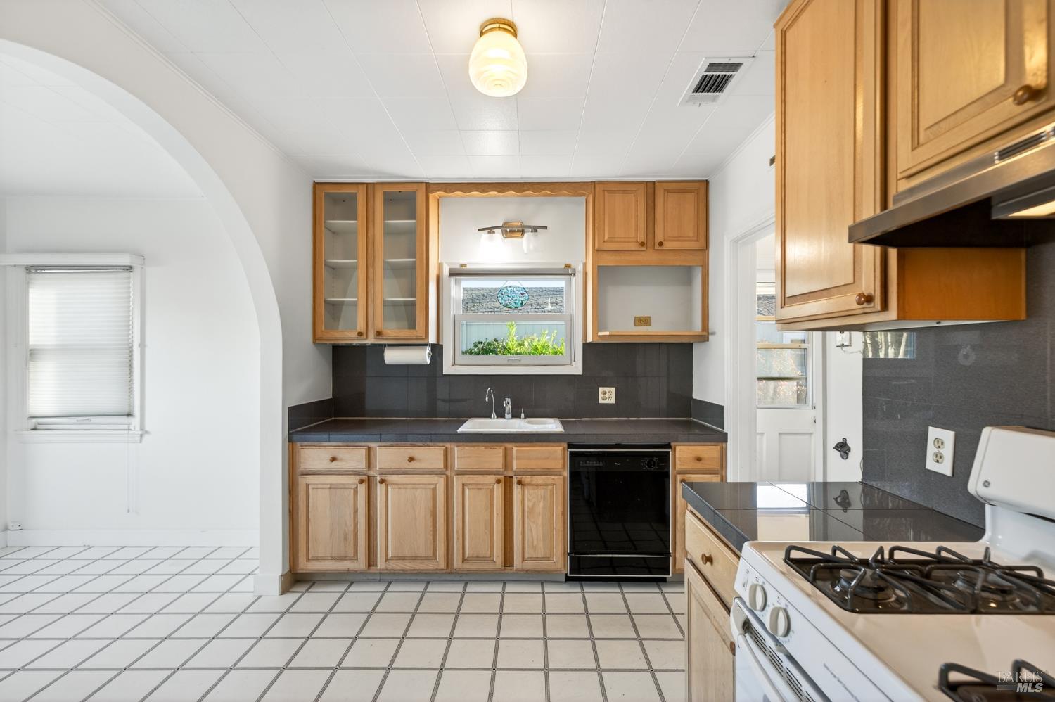 153 S Seymour Street