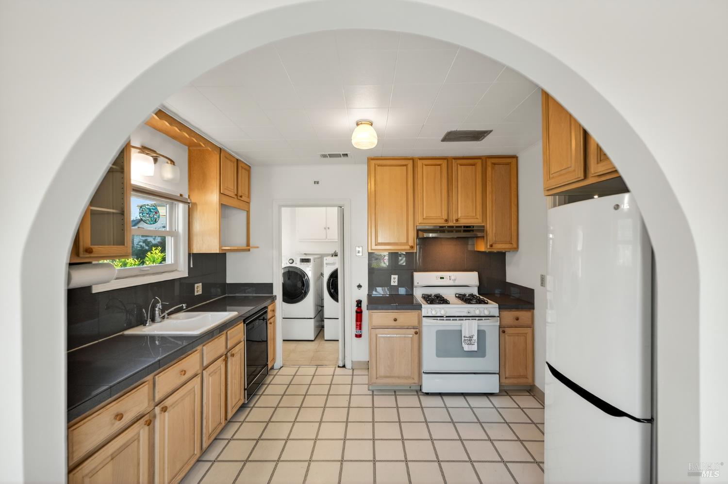 153 S Seymour Street